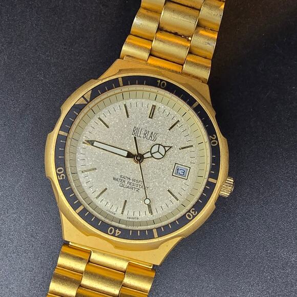 Mens Bill Blass Gold Tone Watch Quartz WORKING Works - Picture 1 of 10